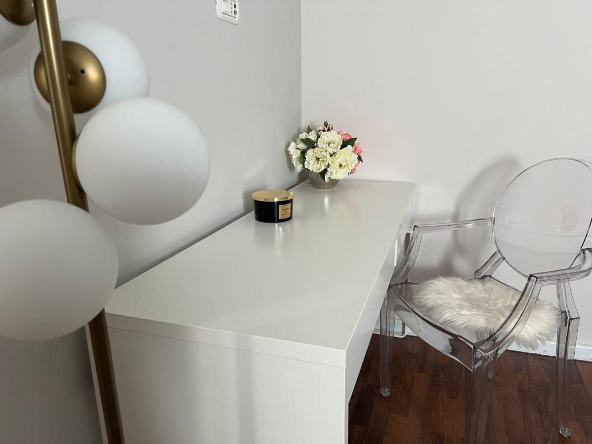Arena Design Apartments With Free Private Parking And With A Terrace Pula Exteriér fotografie
