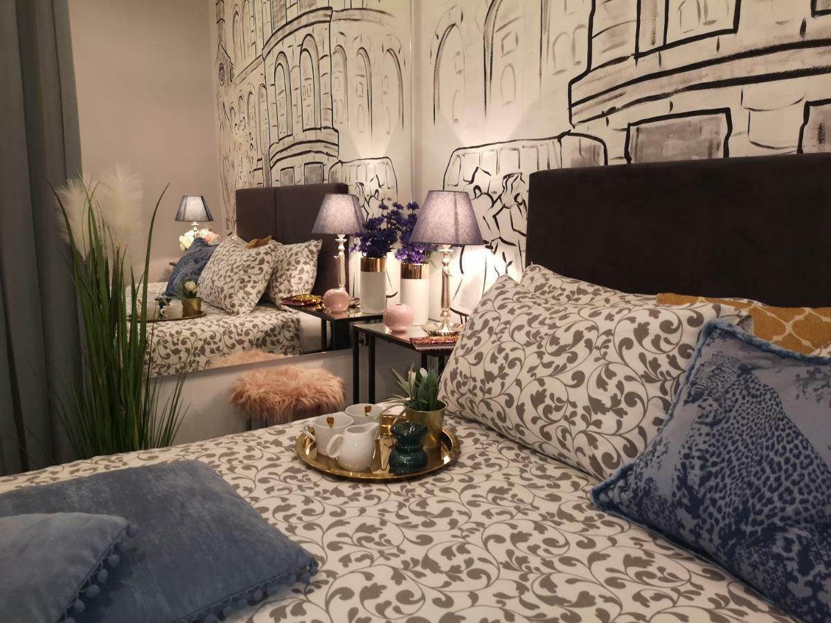 Arena Design Apartments With Free Private Parking And With A Terrace Pula Exteriér fotografie